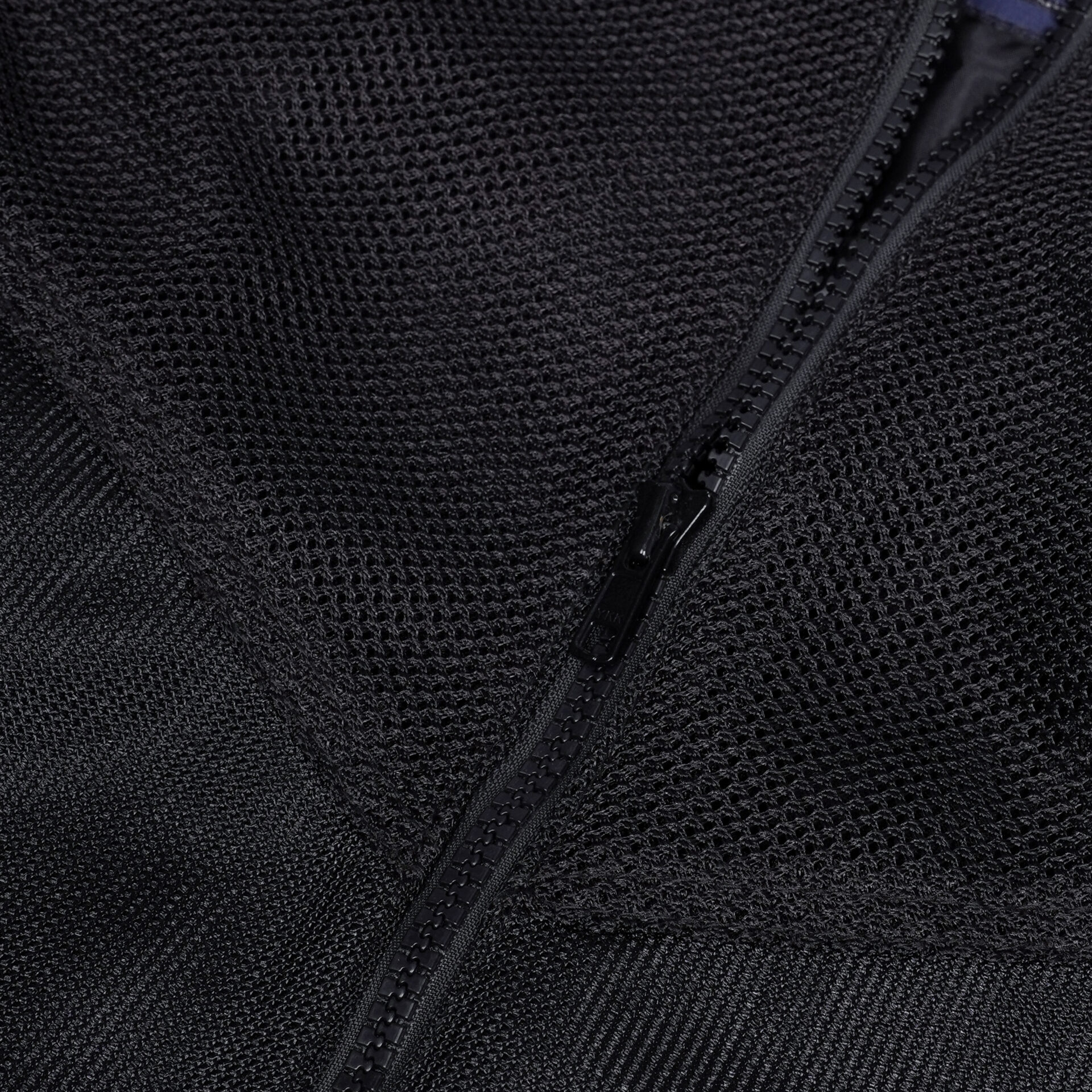 BSM2103 Women's Sporty Mesh Jacket - Image 10