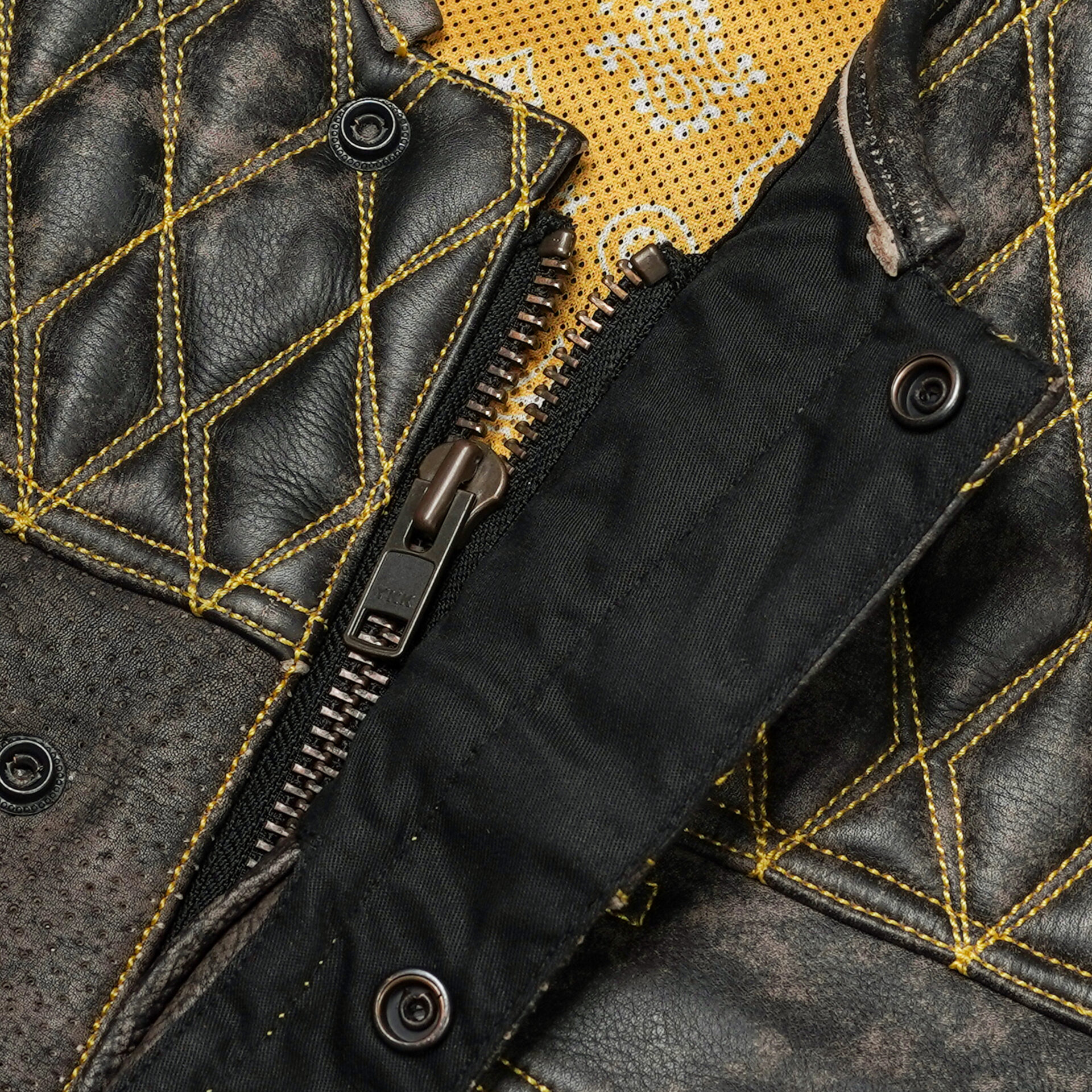 BSM4643 Ironhide Men’s Leather Vest - Image 10